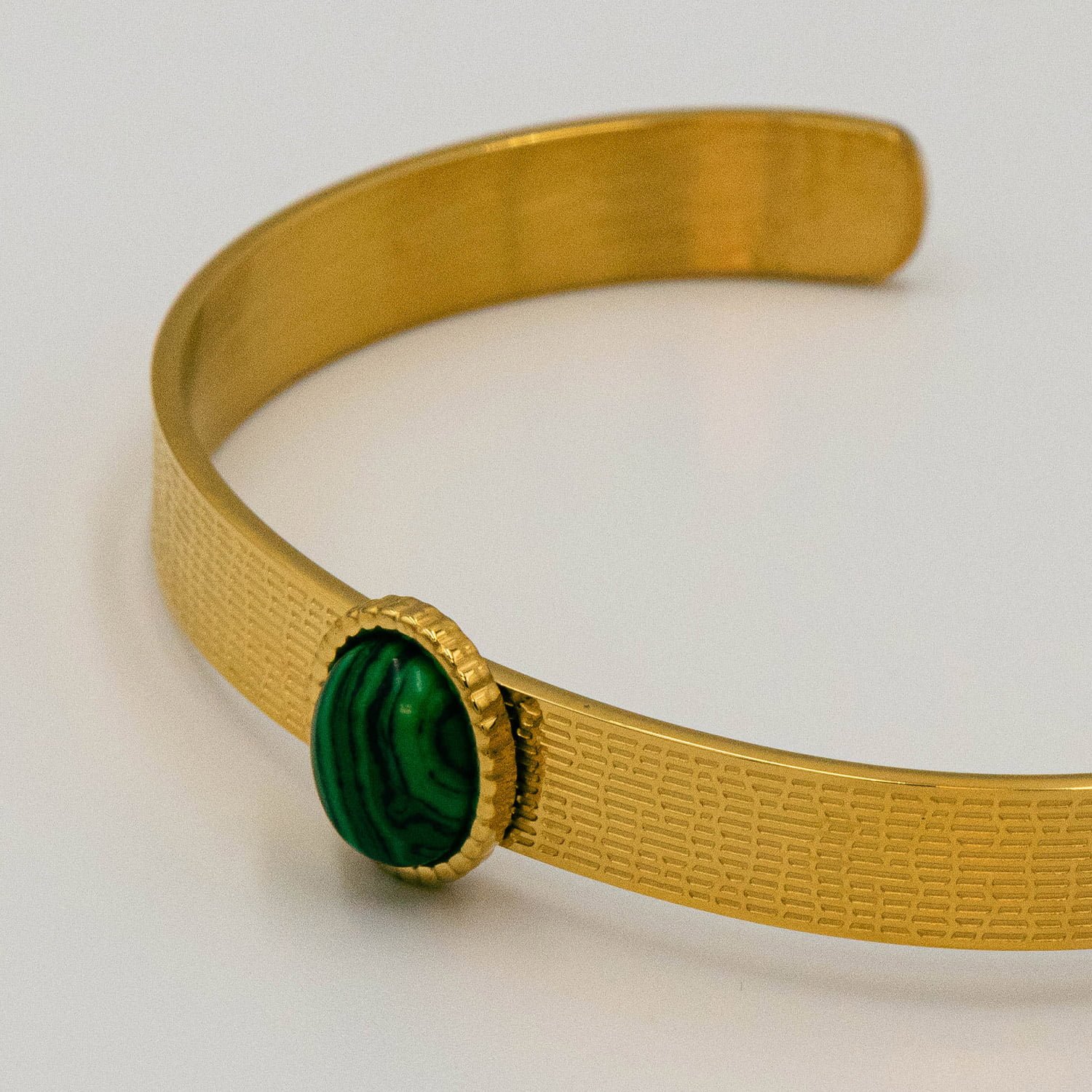 Mala-05-Bracelet