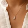 Bothemians Waterdrop Nacre Necklace