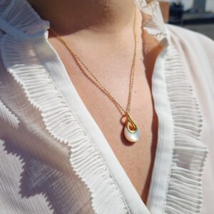 Alternative view of Bothemians Eterna Necklace