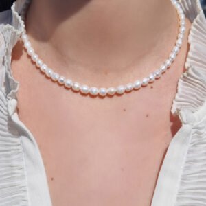 Balmy Pearl Necklace