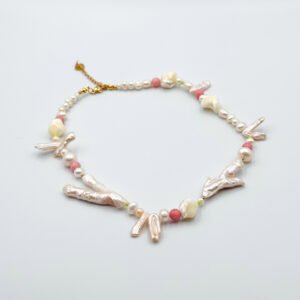 Kechi Pearl Necklace - Image 3