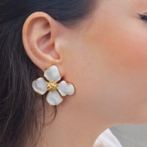 Alternative view of Bothemians Marguerite Earrings