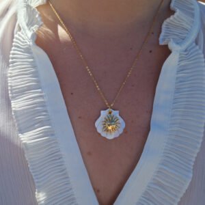 Bothemians Solshell Necklace