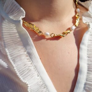 Alternative view of Bothemians Medea Necklace