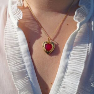 Alternative view of Bothemians Venus Necklace