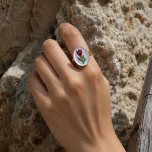 Alternative view of Bothemians Tulip Ring